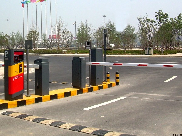 小區(qū)車輛怎么管理？智能停車場系統(tǒng)助力小區(qū)車輛管理