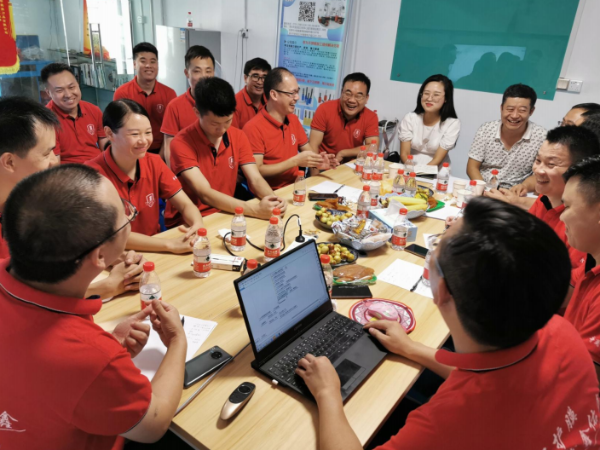 陜西鑫安安防參加牛商爭霸賽業(yè)績沖刺會議:乘風(fēng)破浪，勇往直前